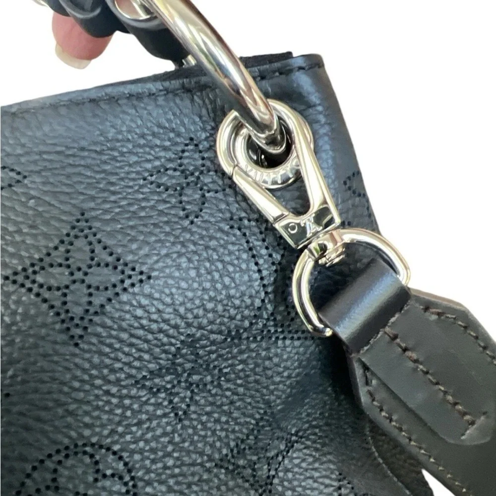 Louis Vuitton Mahina Beaubourg Hobo MM